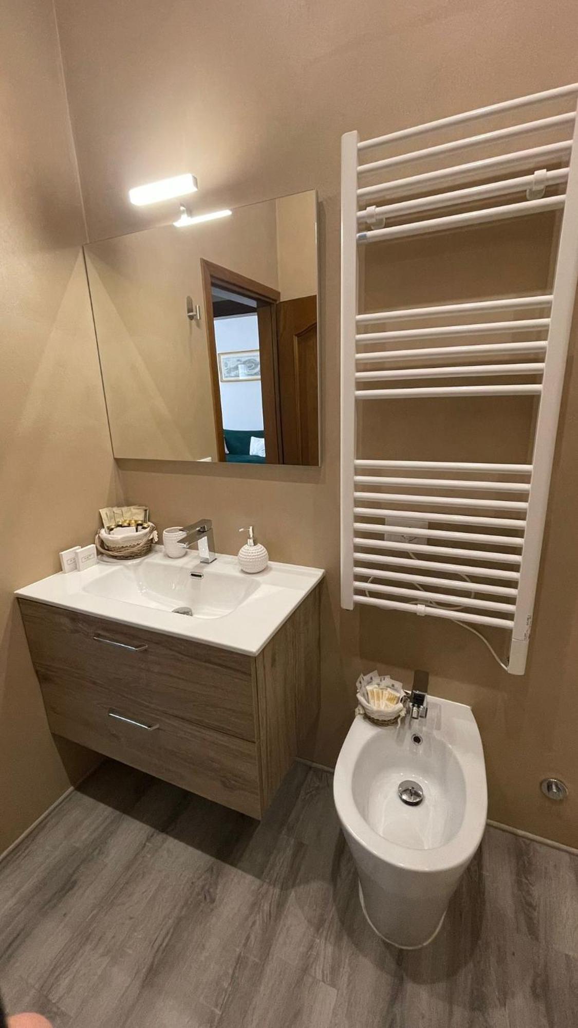 Apartamento Residenza Stardust With Canal View