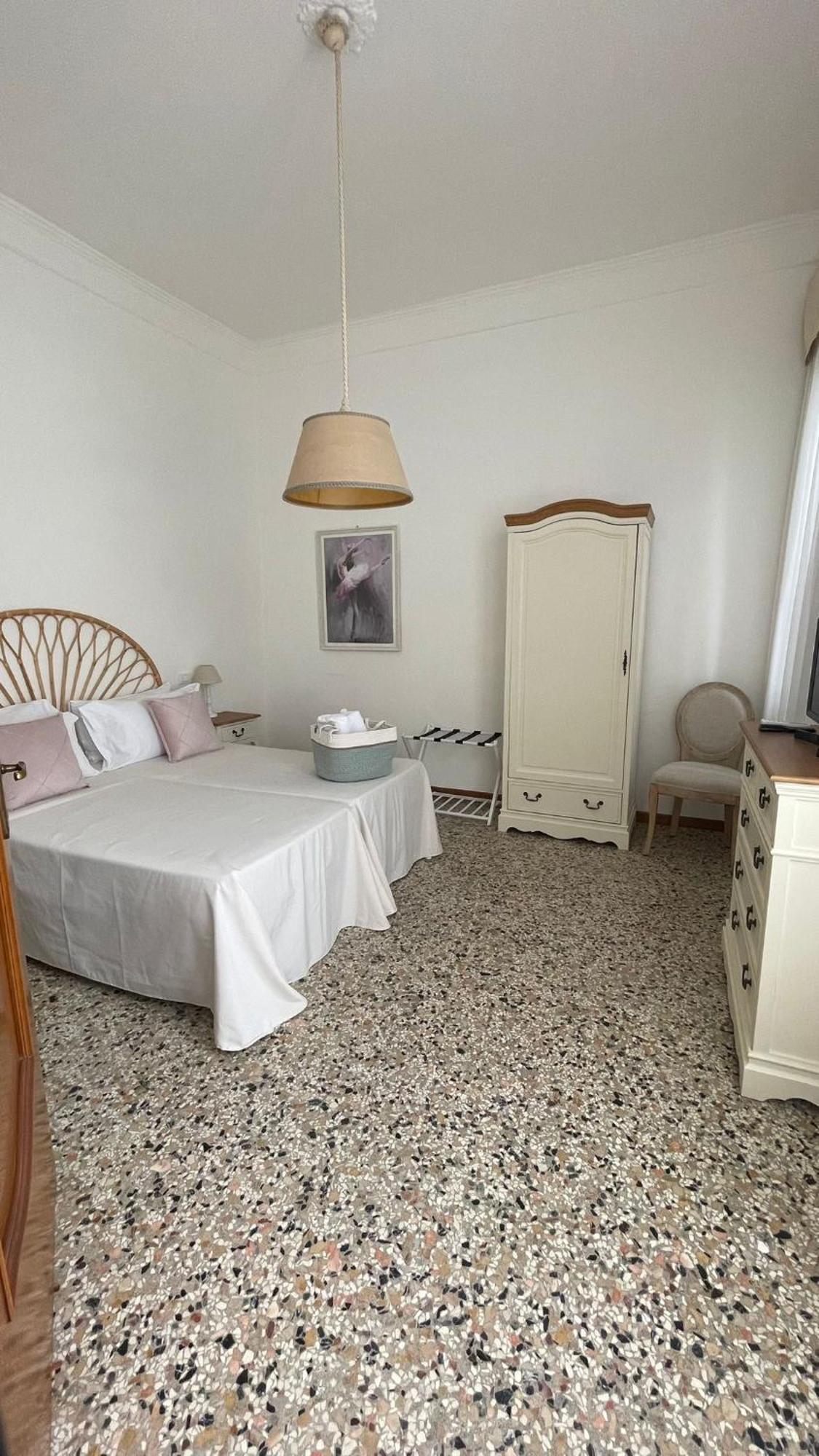 Residenza Stardust With Canal View